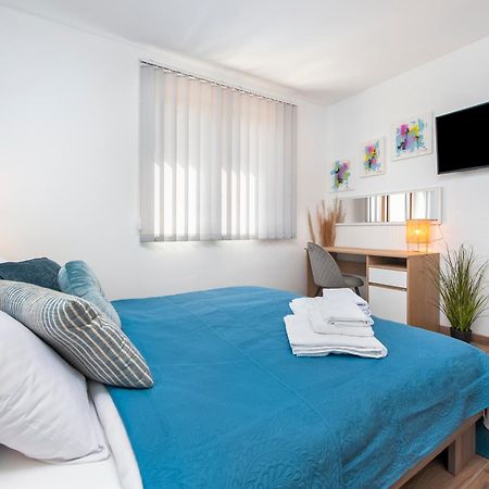 Apartman Lorena Ровинь Экстерьер фото